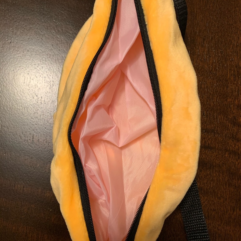 Bape / A Bathing Ape Banana Pouch - Picture 3 of 5
